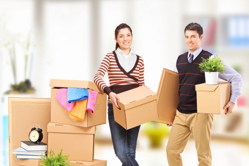 Flexible student storage for university moves in Customhouse